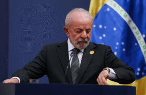 Lula diz que Trump não quer conversar sobre tarifas ao Brasil: “Se ele quisesse, pegava o telefone e me ligava.”