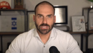 Surge a “bomba” que pode derrubar Lula e Moraes