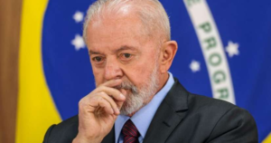 Gleisi entrega Lula e expõe o Planalto como nunca antes foco sai de Lewandowski e caiu no colo de Lula