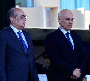 Pressão internacional acende alerta sobre a situação de Gilmar e Moraes