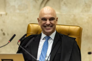 Moraes assume a presidência do STF