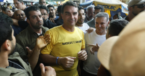 Flávio ganha importante e inesperado apoio às vésperas da eleição