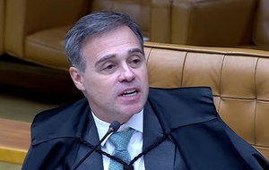 Em resposta a Fachin, Mendonça “abre fogo” contra Moraes
