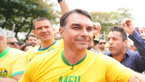 A poucos dias da eleição, Flávio ganha reforço de peso que pode mudar tudo